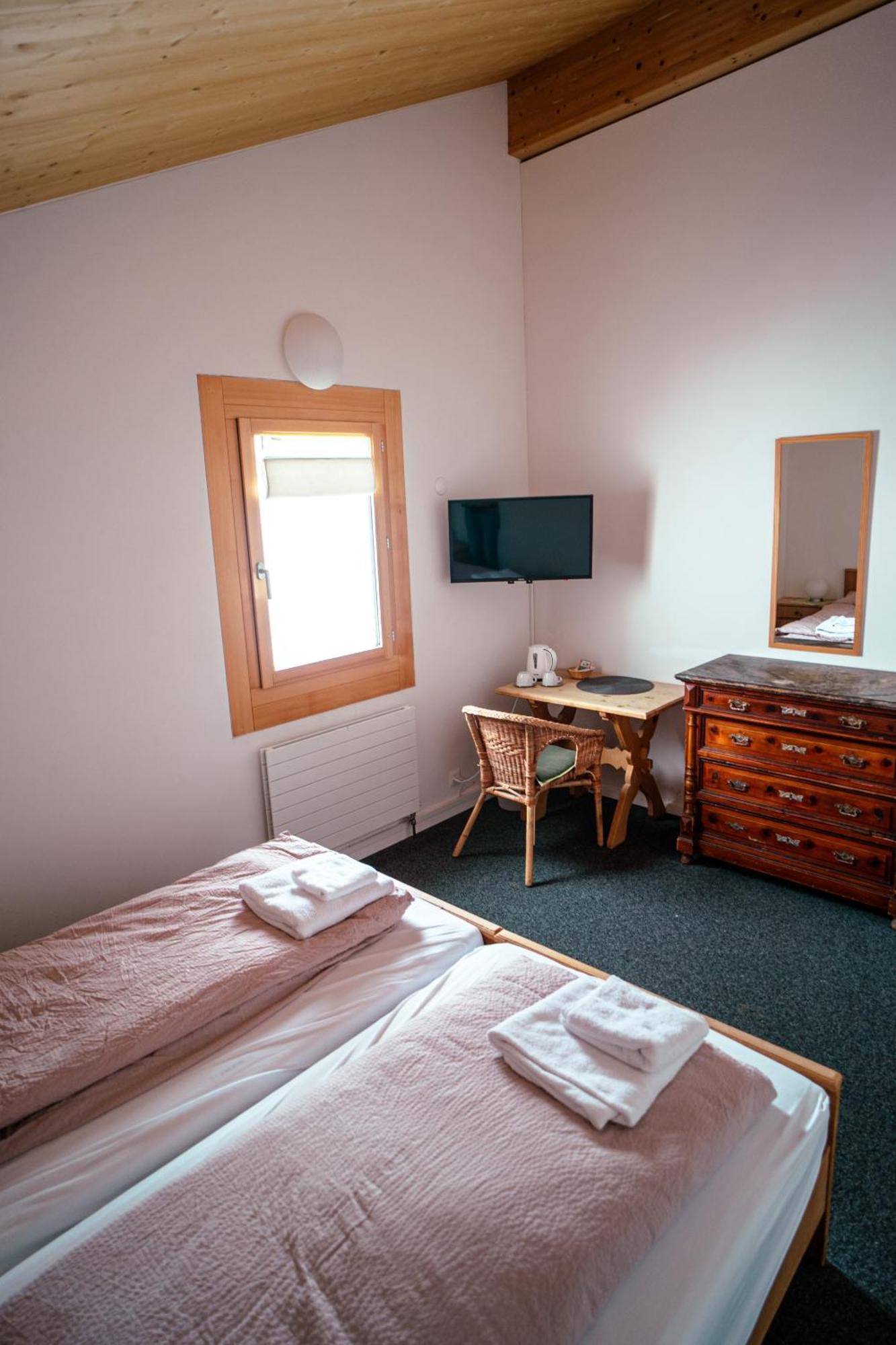 Ospizio La Veduta Hotel Бивио Екстериор снимка